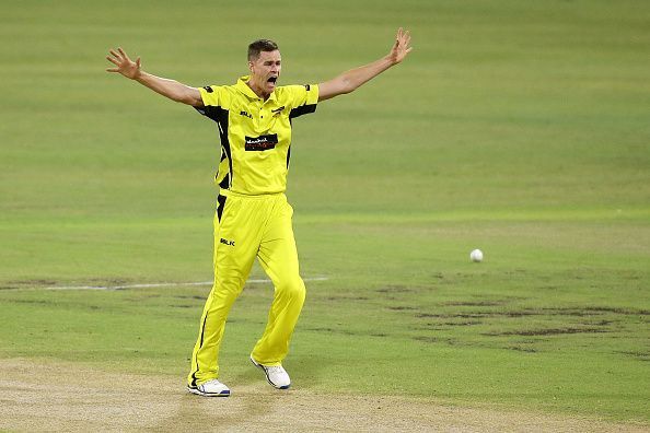 Jason Behrendorff was the top choice for MI to bowl along with Bumrah in 2018, but he was injured.