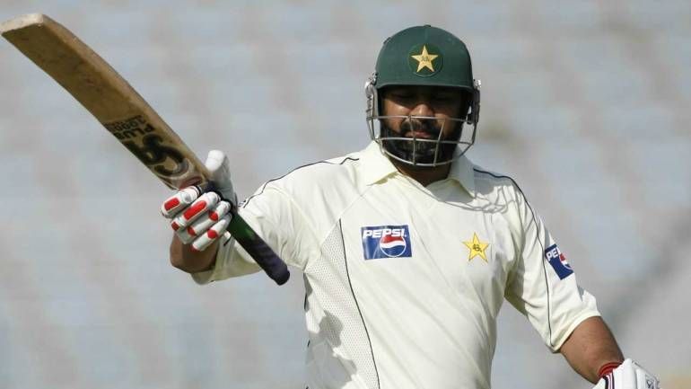 Skipper Inzamam-ul-Haq scored an invaluable 92