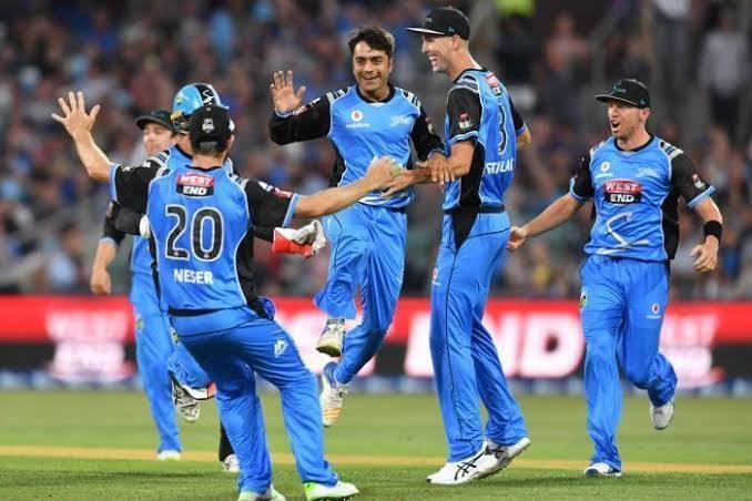 Adelaide Strikers eye revival against Thunder.