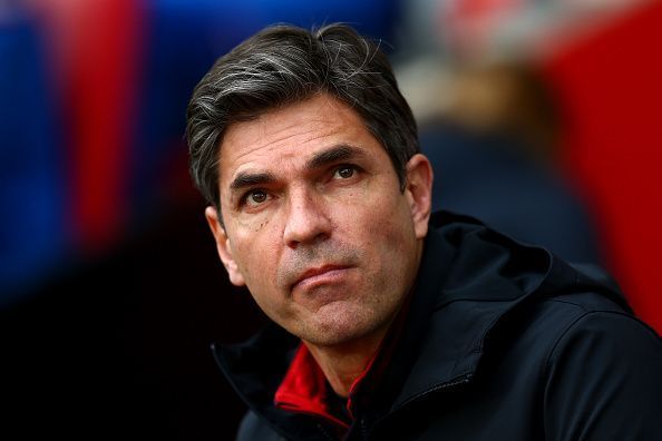 Legan&Atilde;&copy;s manager Mauricio Pellegrino