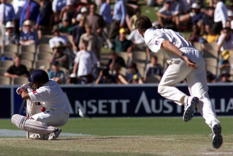 Image result for sachin tendulkar shoulder before wicket