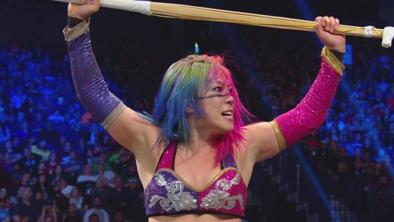 Asuka should snap like she did on SmackDown last week