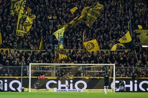 Borussia Dortmund have led the Bundesliga right from the start under the new management of Lucien Favre