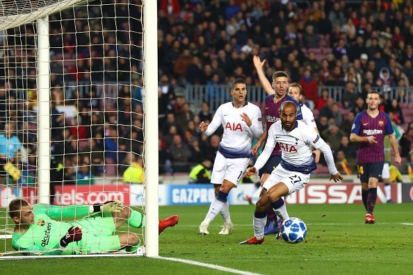 Lucas Moura failed to tap in from 6 yards, allowing Cillisen time to save, which kept Barcelona in a game they lost all grip on in the second period