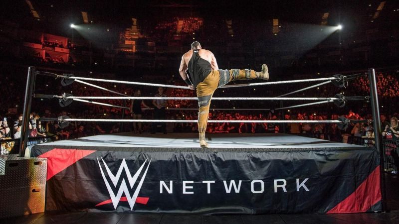 Will Braun Strowman squash the acting RAW GM?