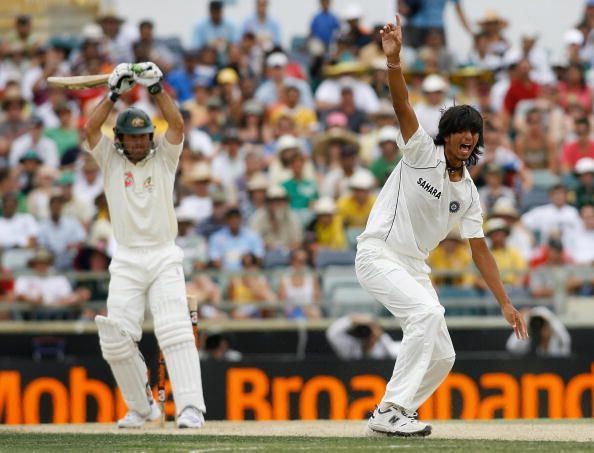Ishant Sharma relentlessly troubled Ricky Ponting at the WACA