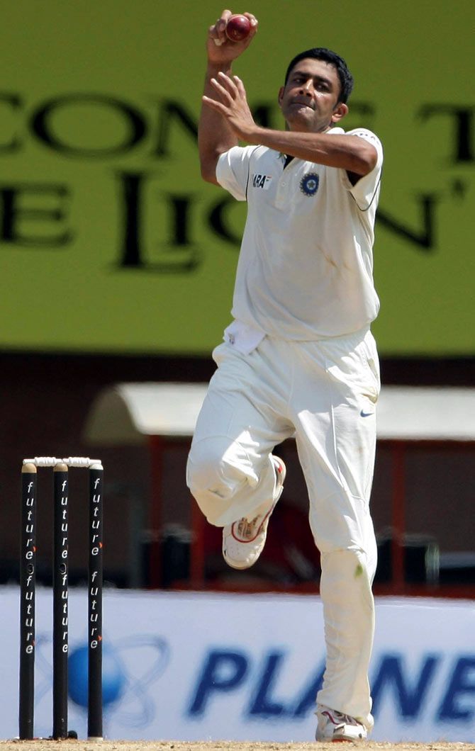 Anil Kumble&#039;s 12 wickets for the match was not adequate for India to force a win in 2004