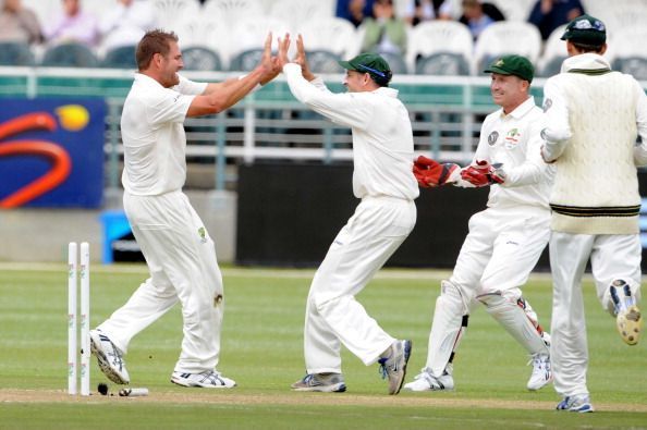 South Africa v Australia - 1st Test: Day 2