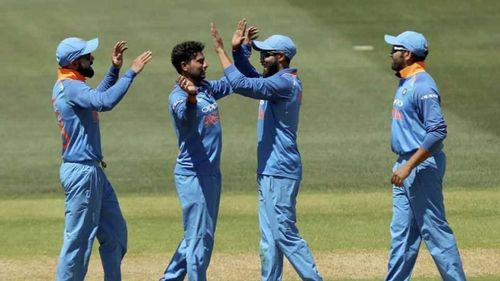 India blitzed past New Zealand