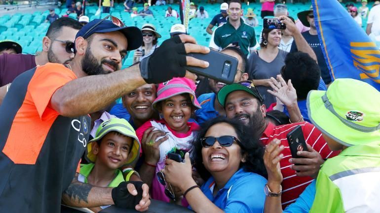 Virat Kohli with fans