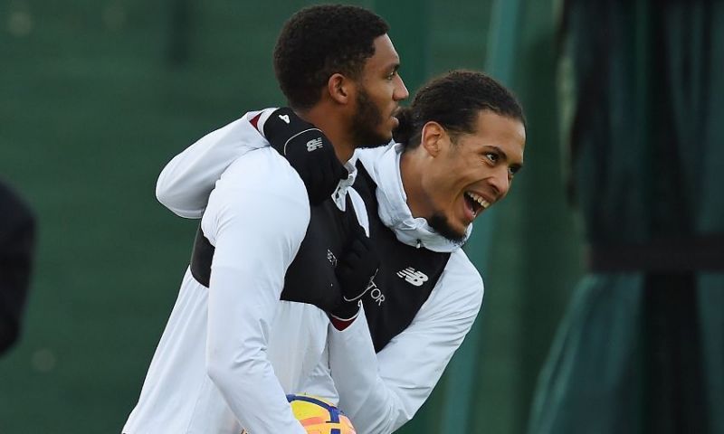 Van Dijk and Gomez During Training