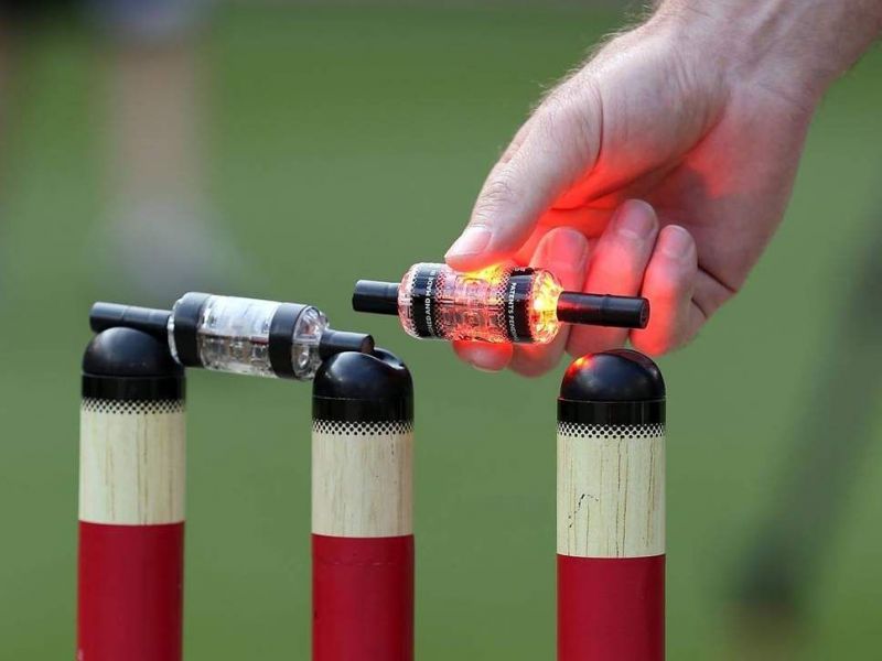 Lighting bails and stumps were first used in a BBL game in Melbourne