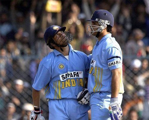 The colour of the jersey was quite similar and yellow stripes were present on either side of the team sponsor (Image credits: Cricbuzz)