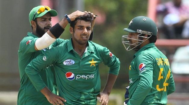 Pakistan spinners complemented their seamers
