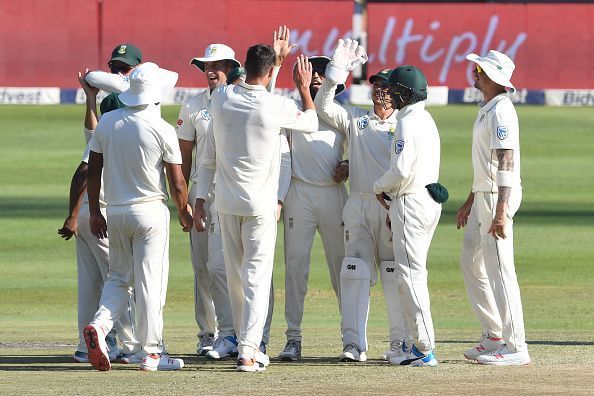 South Africa cruised to a 107-run triumph in the third Test at Johannesburg