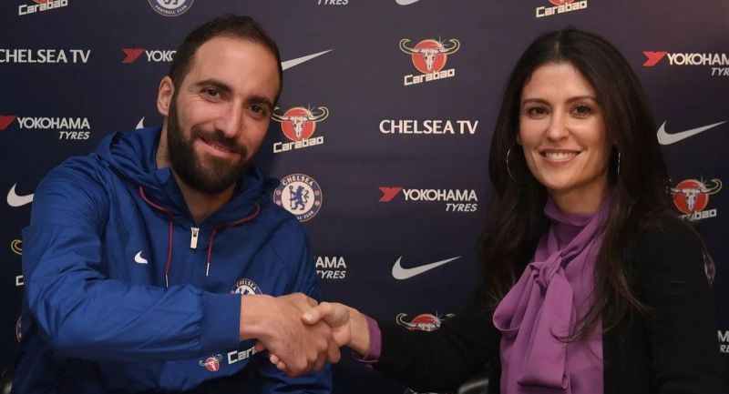 Gonzalo Higuain signs for Chelsea on a six months loan deal