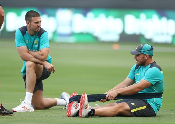 Shaun Marsh (L) and Aaron Finch are the mainstays of the Australian batting line-up
