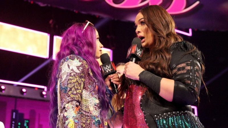 Sasha Banks defeated Nia Jax to earn a Women's Championship shot