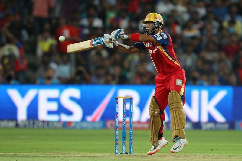 Mandeep Singh in action for RCB