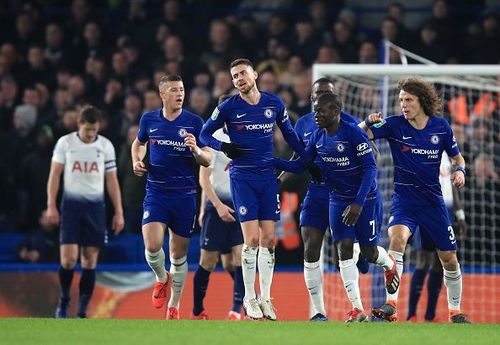 Chelsea players celebrate after N'Golo Kante's goal