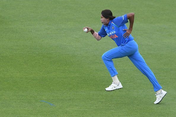 Jhulan Goswami runs in to bowl.