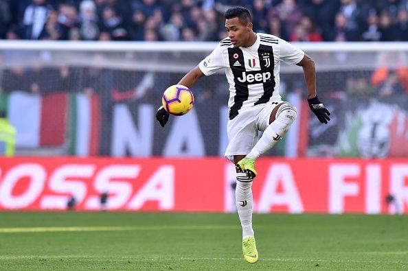 Alex Sandro may be welcoming a new rival soon