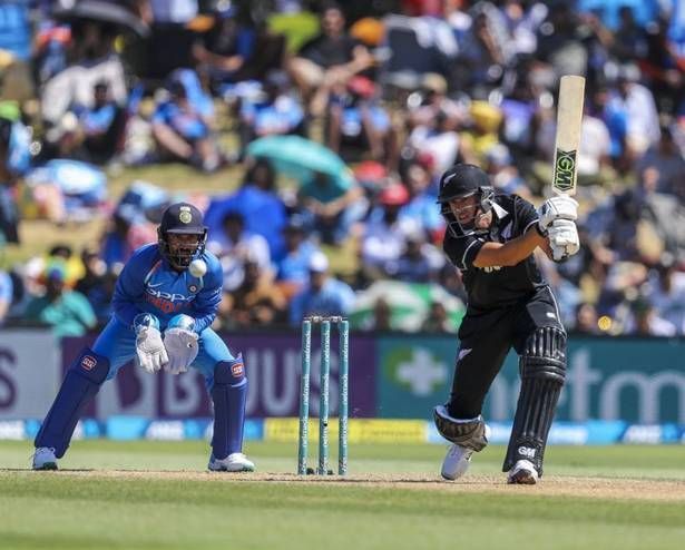 Ross Taylor&#039;s 93 run knock went in vain.