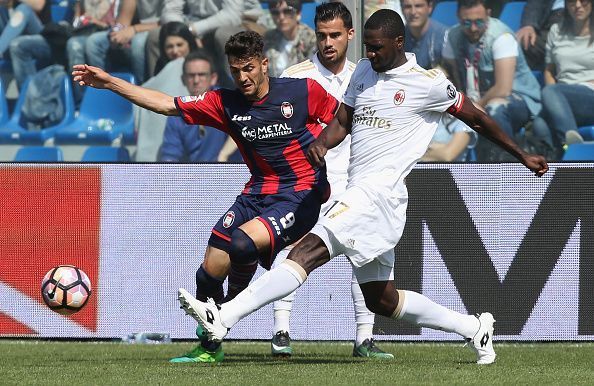 Zapata in action for AC Milan