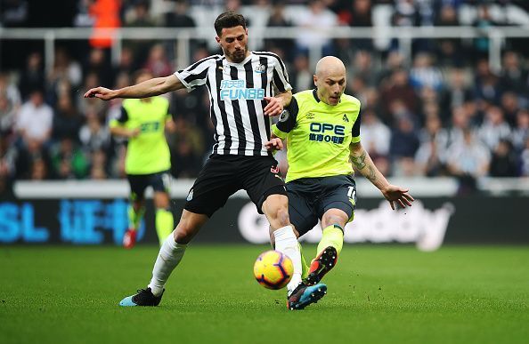 Newcastle United v Huddersfield Town - Premier League