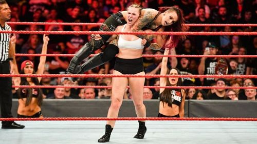 How will Ruby Riott fare against Ronda Rousey on Sunday night?