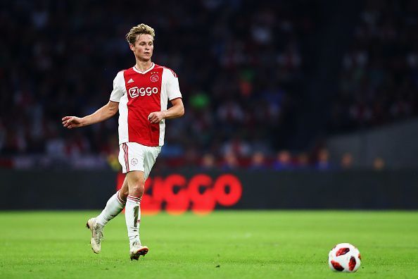 Frenkie de Jong signed for Barcelona in January