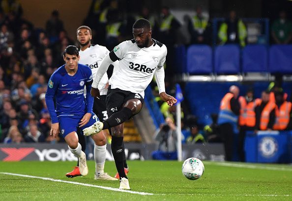 Fikayo Tomori in action against his parent club