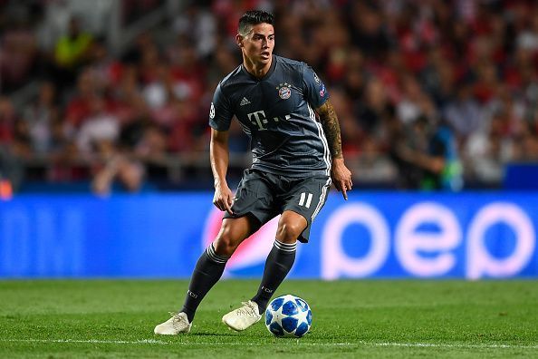 James Rodriguez, playing against SL Benfica during a Group stage game, could replace Muller.