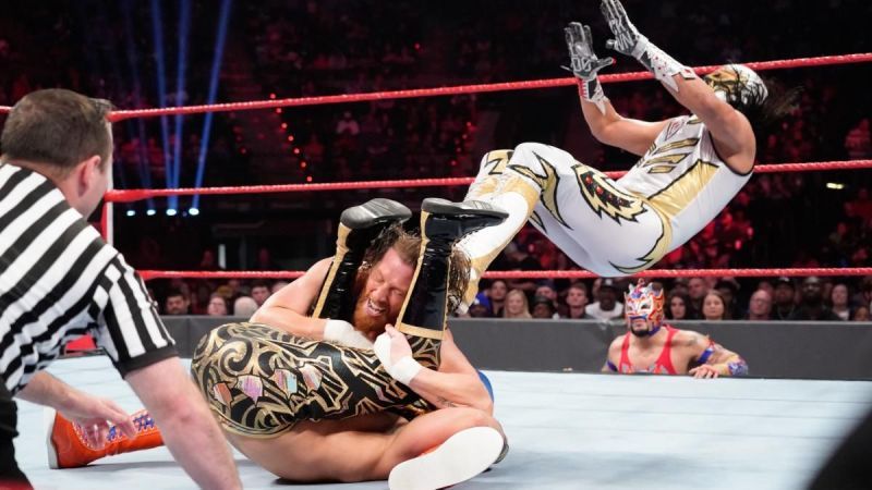 Lucha House party denied Hawkins&#039; attempt to break his losing streak