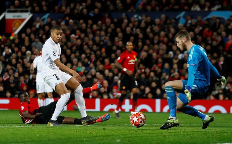 PSG beat 2-0 at Old Trafford in the first leg