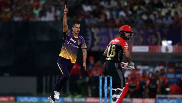 nathan coulter nile celebrates a wicket