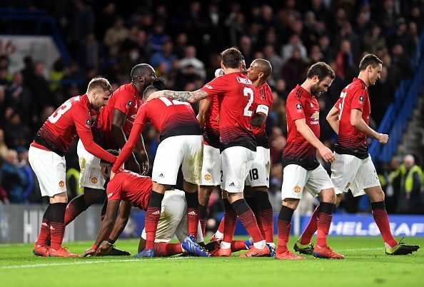 Manchester United marched into the quarter-finals of the FA Cup