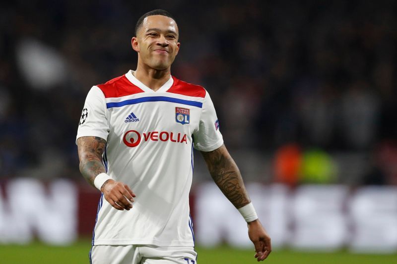 Not the perfect spot on the pitch for Memphis Depay