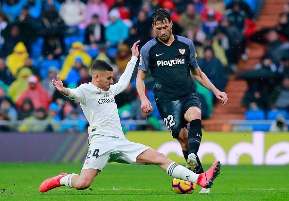 Dani Ceballos is expected to be on the starting lineup in either one of the two legs. He will be closely monitored by Arthur.