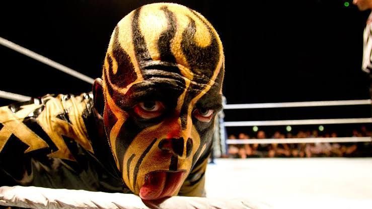 All that glitters is Goldust!