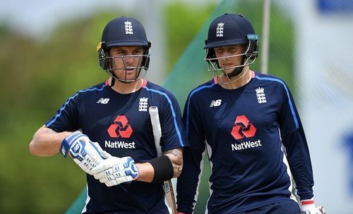 Jason Roy (L) and Joe Root