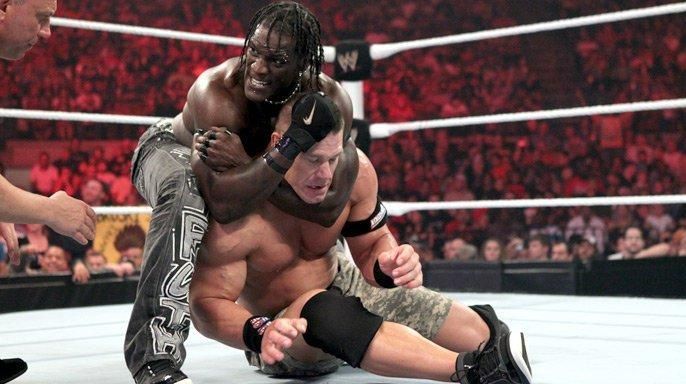 John Cena vs R-Truth