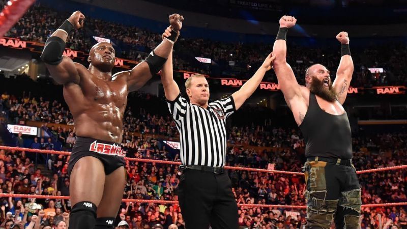 Strowman vs Bobby Lashley