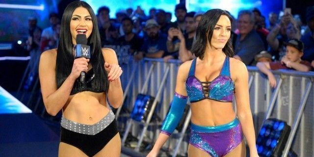 Will The IIconics become Women&#039;s Tag Team Champions?