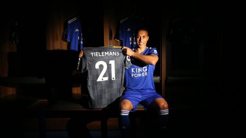 Tielemans comes in place of Adrien Silva, who has moved the opposite way to Monaco.