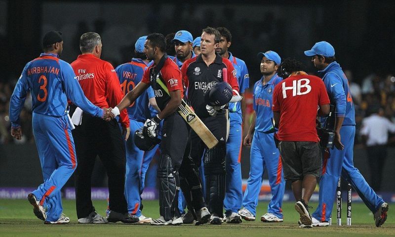 India &amp; England players at the 2011 World Cup.