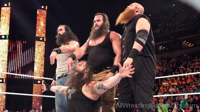 Strowman vs Bray Wayatt