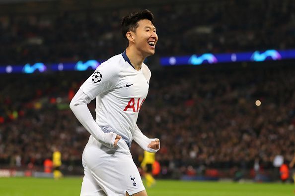 Tottenham Hotspur v Borussia Dortmund - UEFA Champions League Round of 16: First Leg