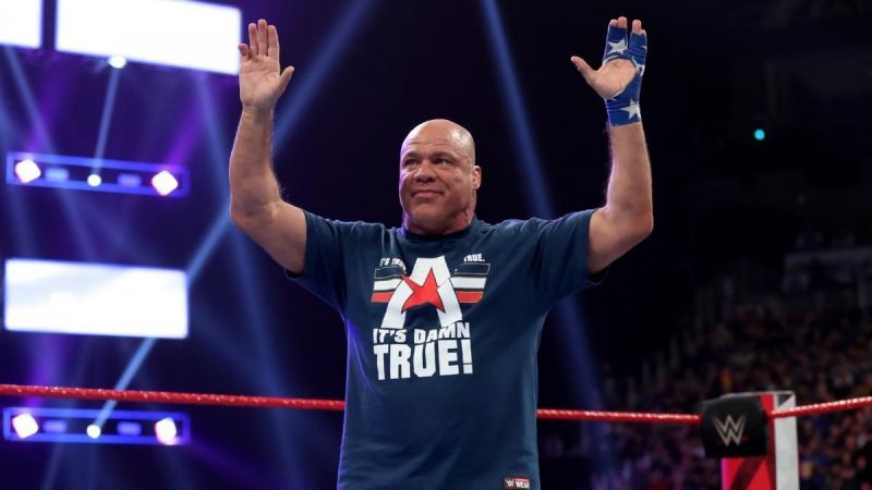 Kurt Angle receives a hero's welcome in his hometown of Pittsburgh.