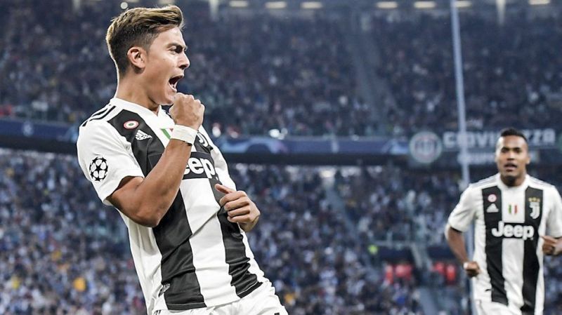 Paulo Dybala playing for Juventus.